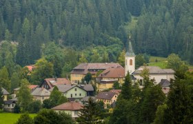 Blick auf Rohr im Gebirge, © Wiener Alpen, Christian Kremsl