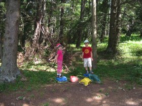 Kinder im Wald, © Wiener Alpen in Niederösterreich - Schneeberg Hohe Wand