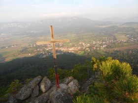 Muthmannsdorf vom Gipfelkreuz, © Harald Weber